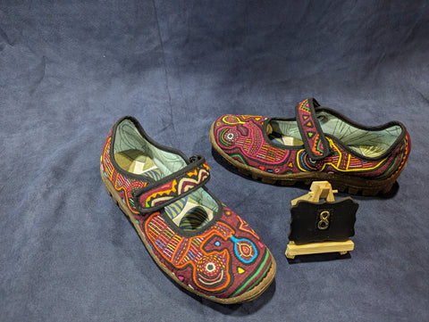 Mary Jane Mola Shoes - Size 8 - Nymph