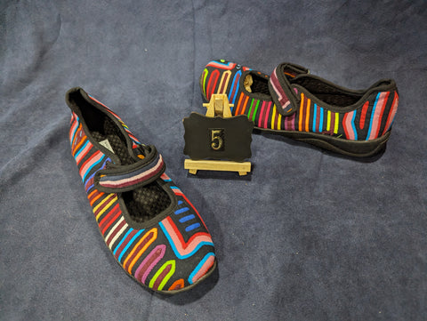 Mary Jane Mola Shoes - Size 5 - Ultra