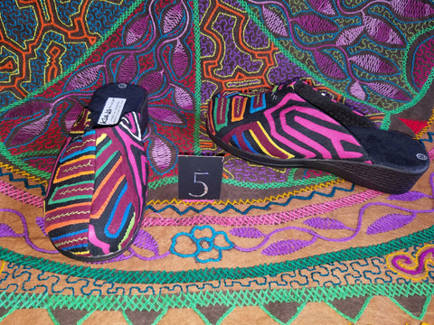 Clog Mule Mola Shoes  - Size 5 - Calypso
