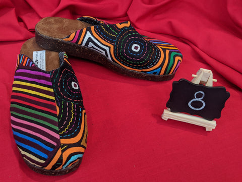 Clog Mule Mola Shoes - Size 8 - Prajapati