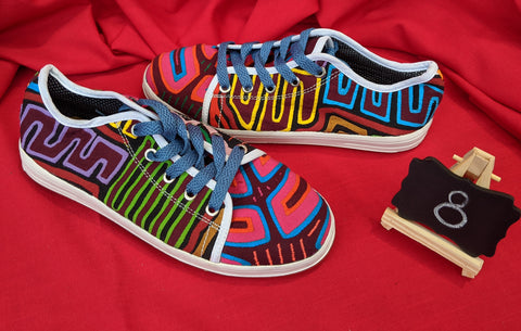 WILD Lace up Mola Shoes - Size 8 - Varuna