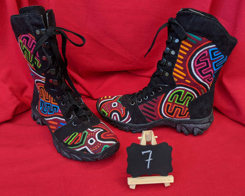 Journey Rugged Hiker Mola Boot - Size 7 - Cocha