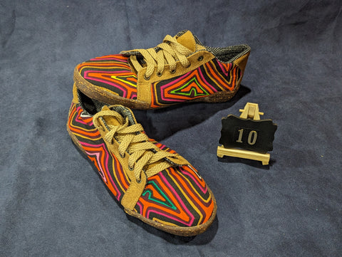 Chill Lace up Mola Shoes - Size 10 - Moby