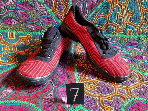 Boho Lace up Mola Shoes - Size 7 - Crimson