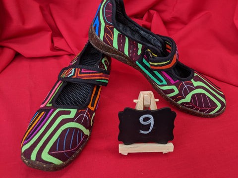 Mary Jane Mola Shoes - Size 9 - Deema